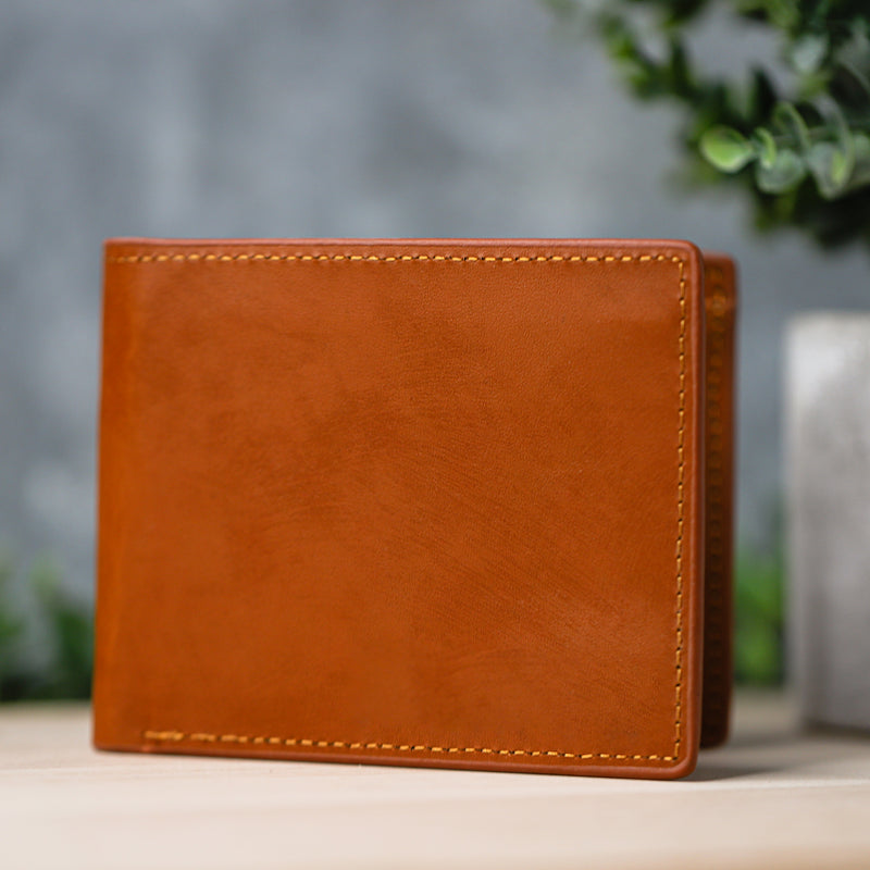 Personalized 	Bifold Wallet with Zipper