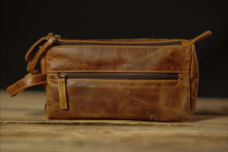 The Draper Leather Toiletry Bag