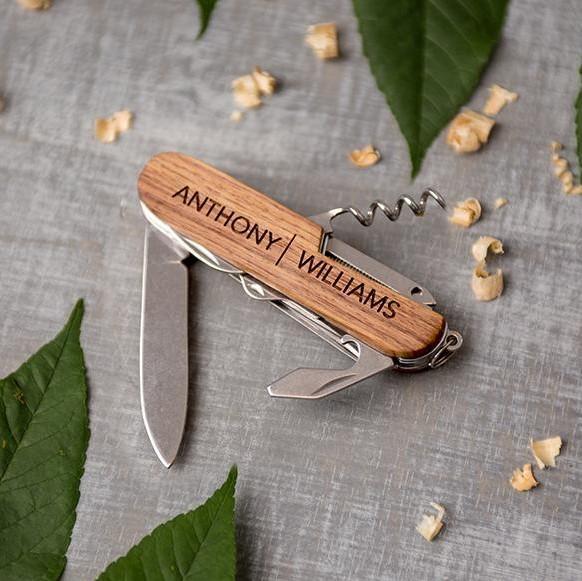 Groomsmen Gift Set of 5 Personalized Wood Handle Pocket Knives