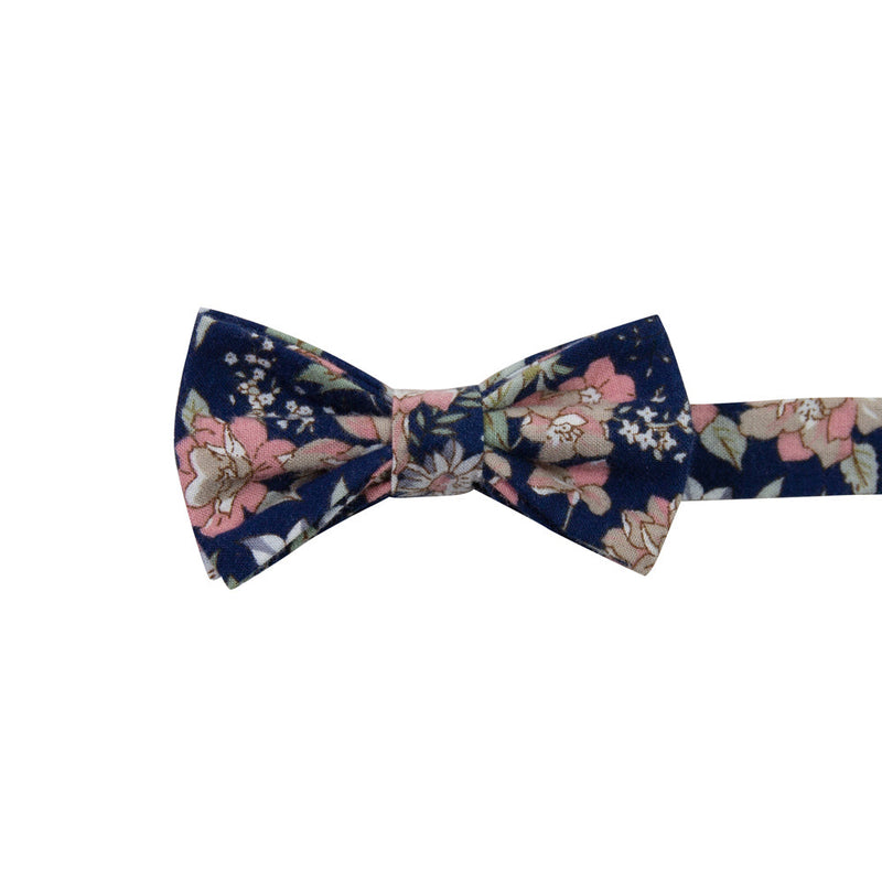 Lotus Bow Tie (Pre-Tied)