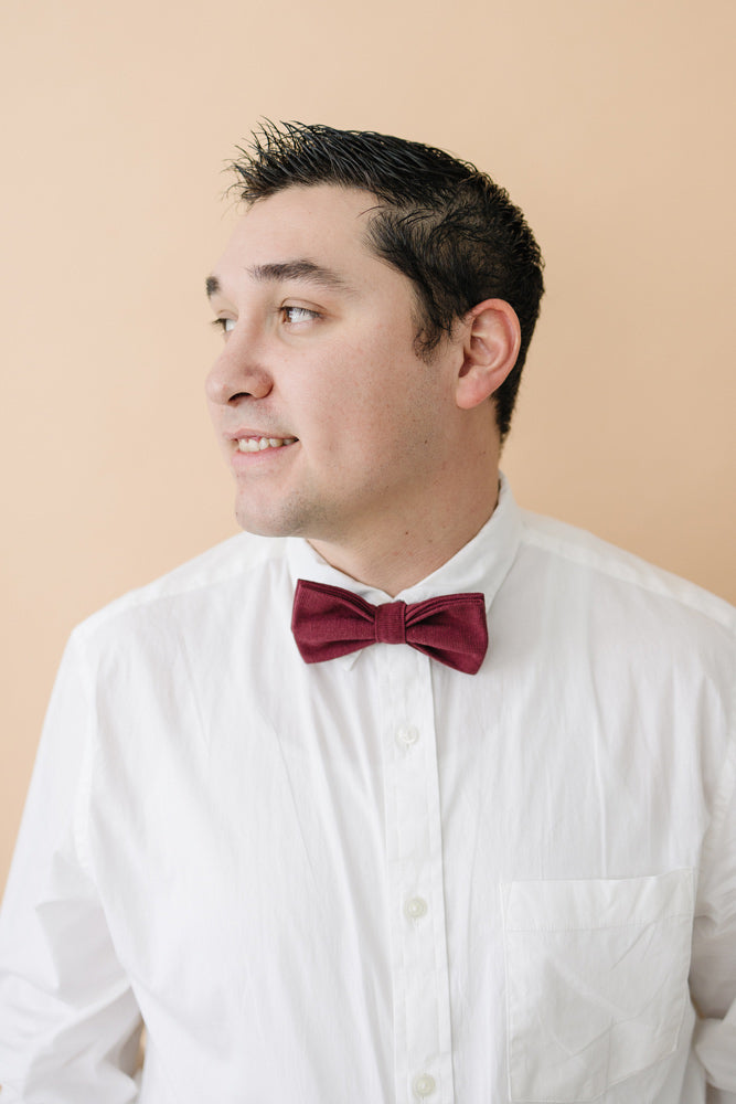 Merlot Bow Tie (Pre-Tied)