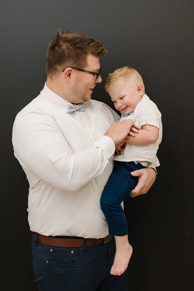 Misty Love Bow Tie (Pre-Tied)