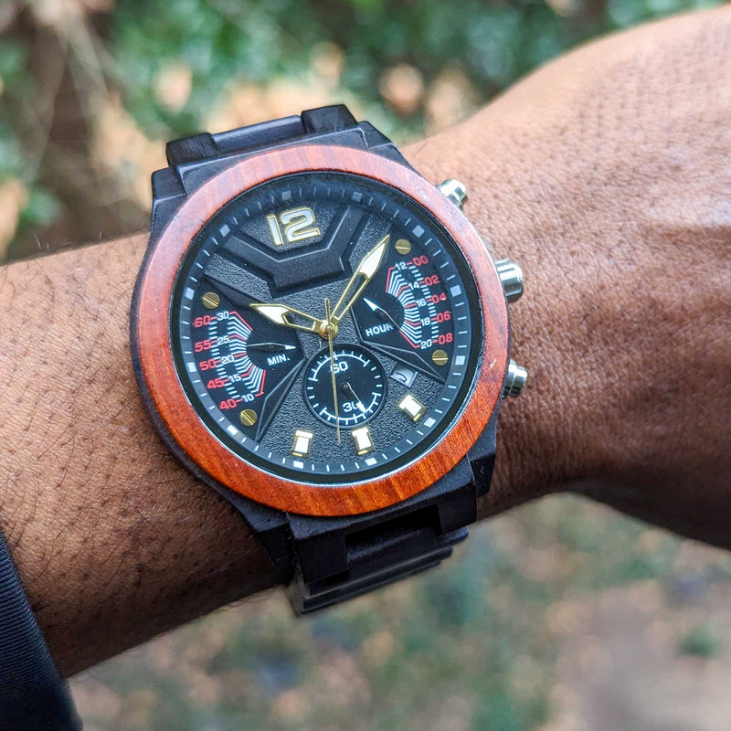 Personalized Excelente Wooden Watch | Black & Red