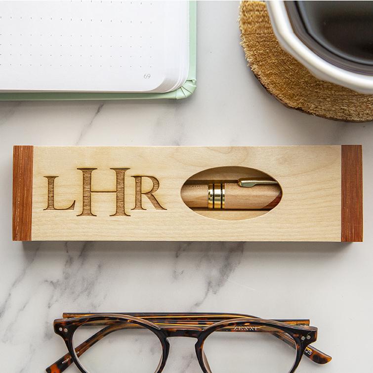 Personalized  Cut-Out Top Wooden Pen Set