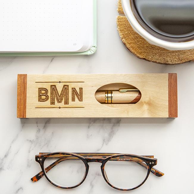 Personalized  Cut-Out Top Wooden Pen Set