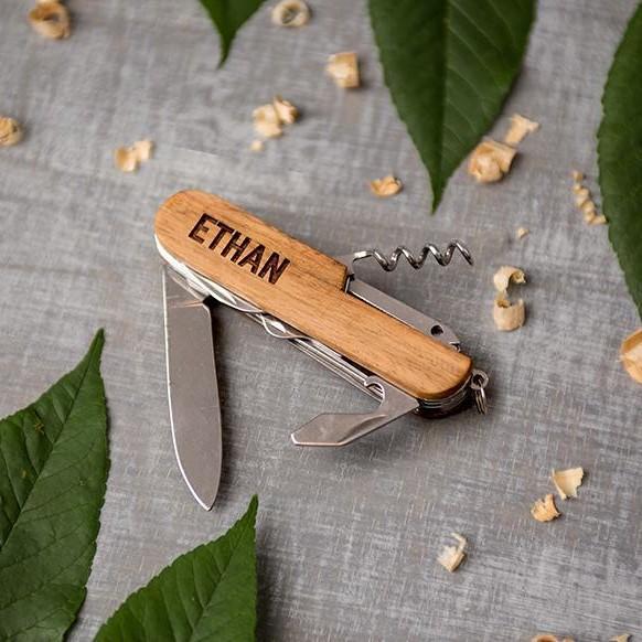 Personalized Pocket Knives