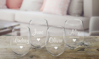 Set of 4 - Custom Bridal Party Wine Glass, Personalized Wine Glass –  Happily Ever Etched